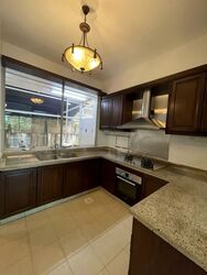 Jalan Lakum (D28), Condominium #580679171